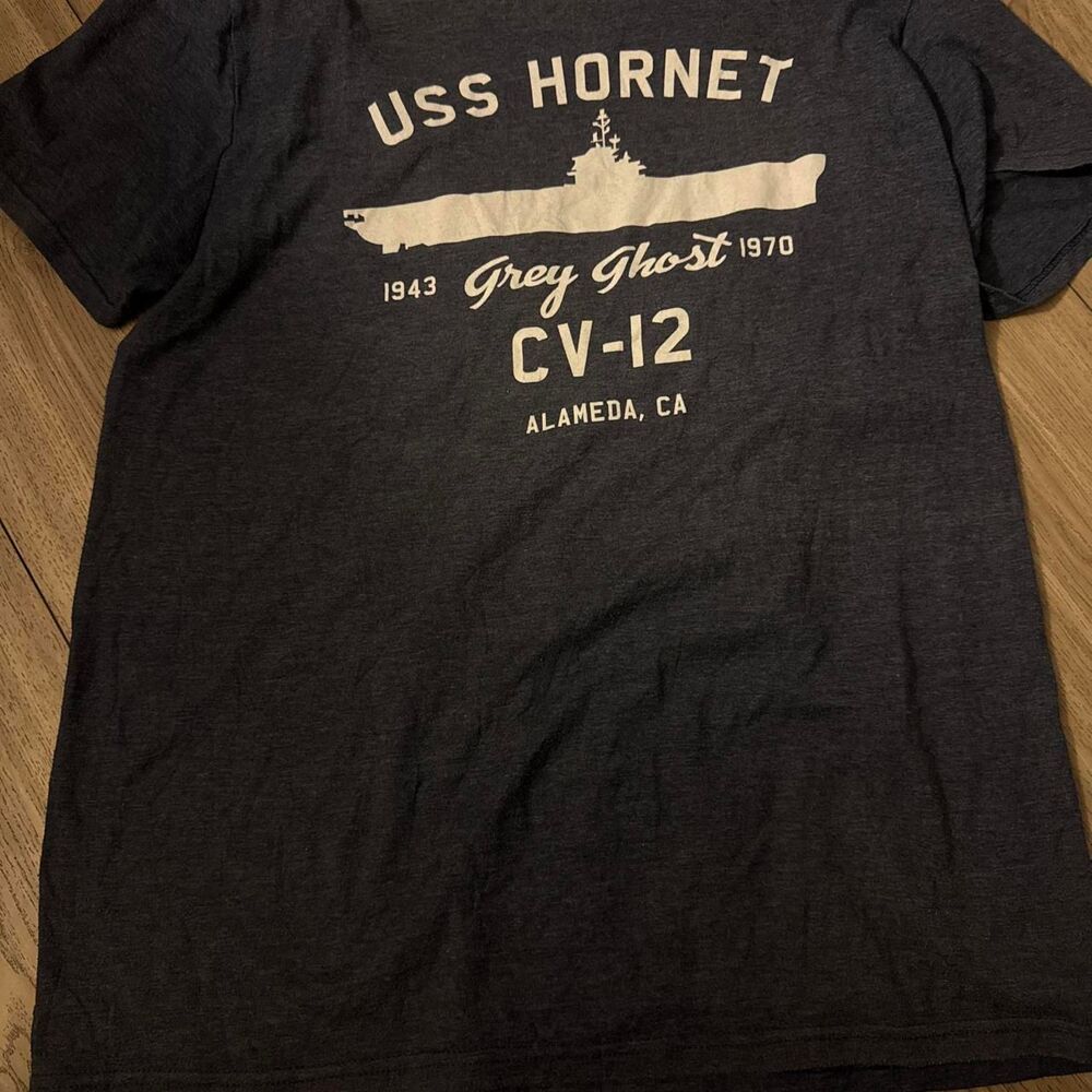 No-brand Men's Navy and Blue T-shirt